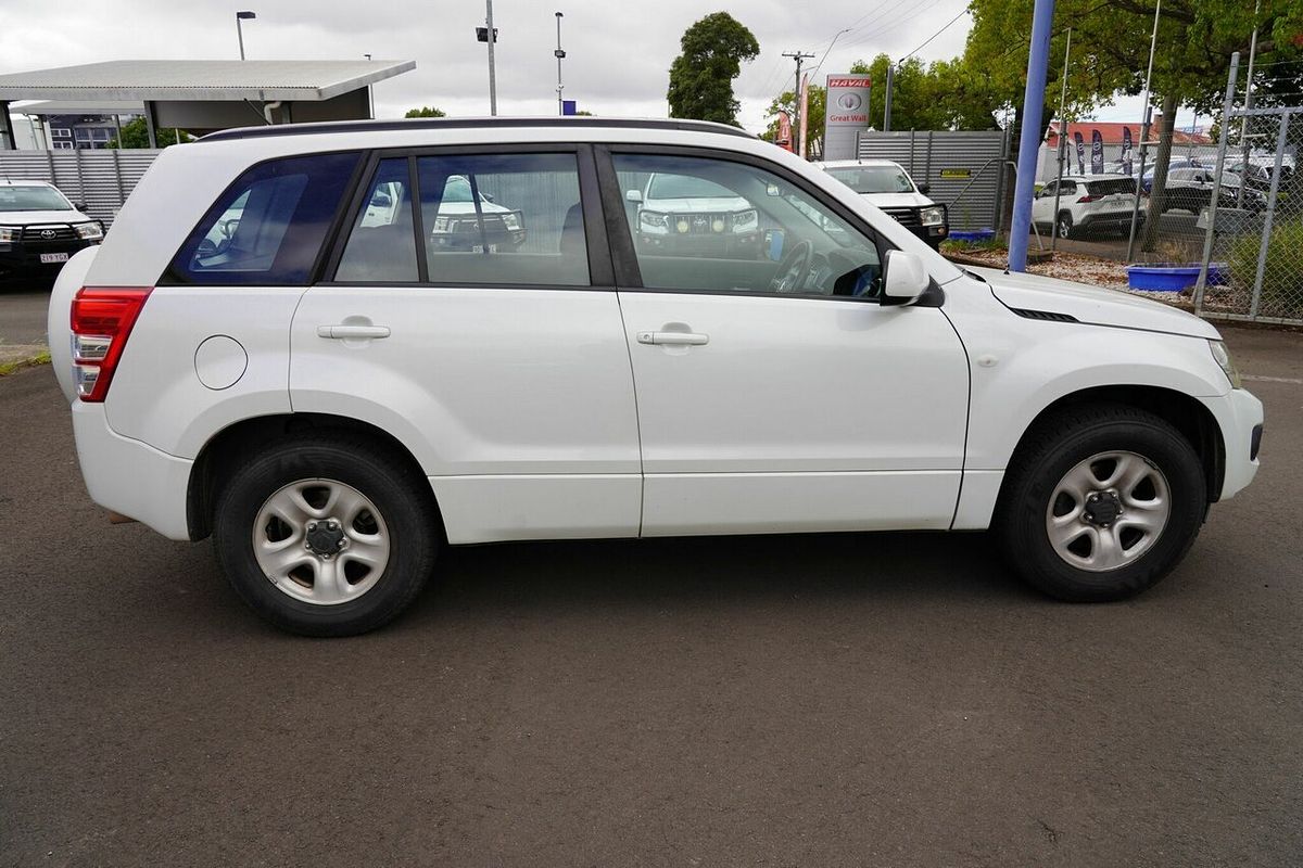 2012 Suzuki Grand Vitara Urban JB