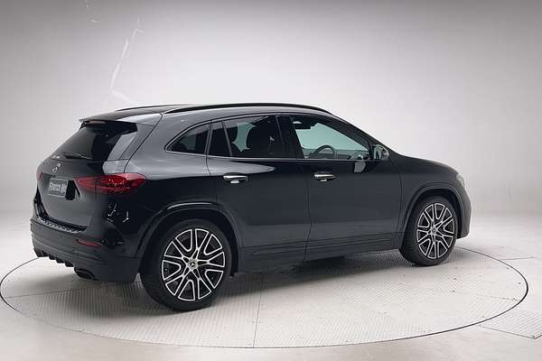 2025 Mercedes-Benz GLA-Class GLA200 H247 thumb-7