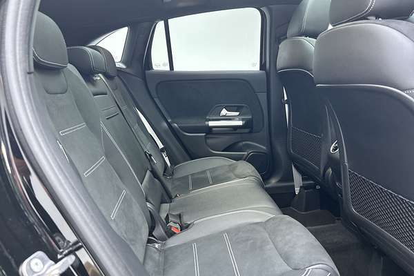 2025 Mercedes-Benz GLA-Class GLA200 H247 thumb-11