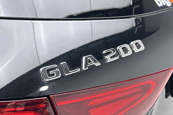 2025 Mercedes-Benz GLA-Class GLA200 H247 thumb-21