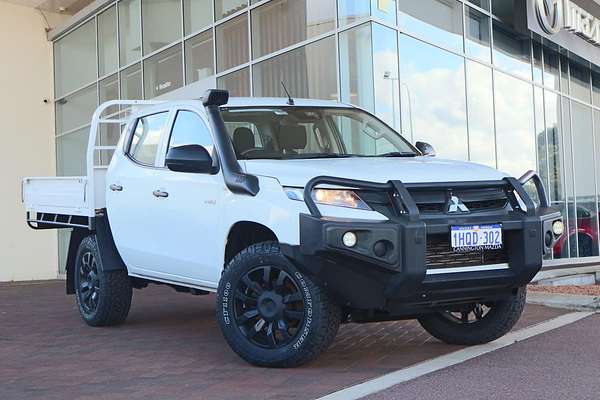 2021 Mitsubishi Triton GLX MR 4X4