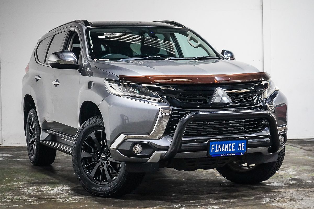 2019 Mitsubishi Pajero Sport Black Edition QE