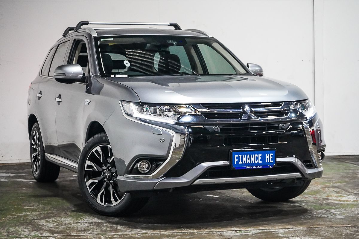 2017 Mitsubishi Outlander PHEV Exceed ZK