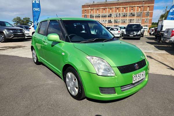 2009 Suzuki Swift S RS415