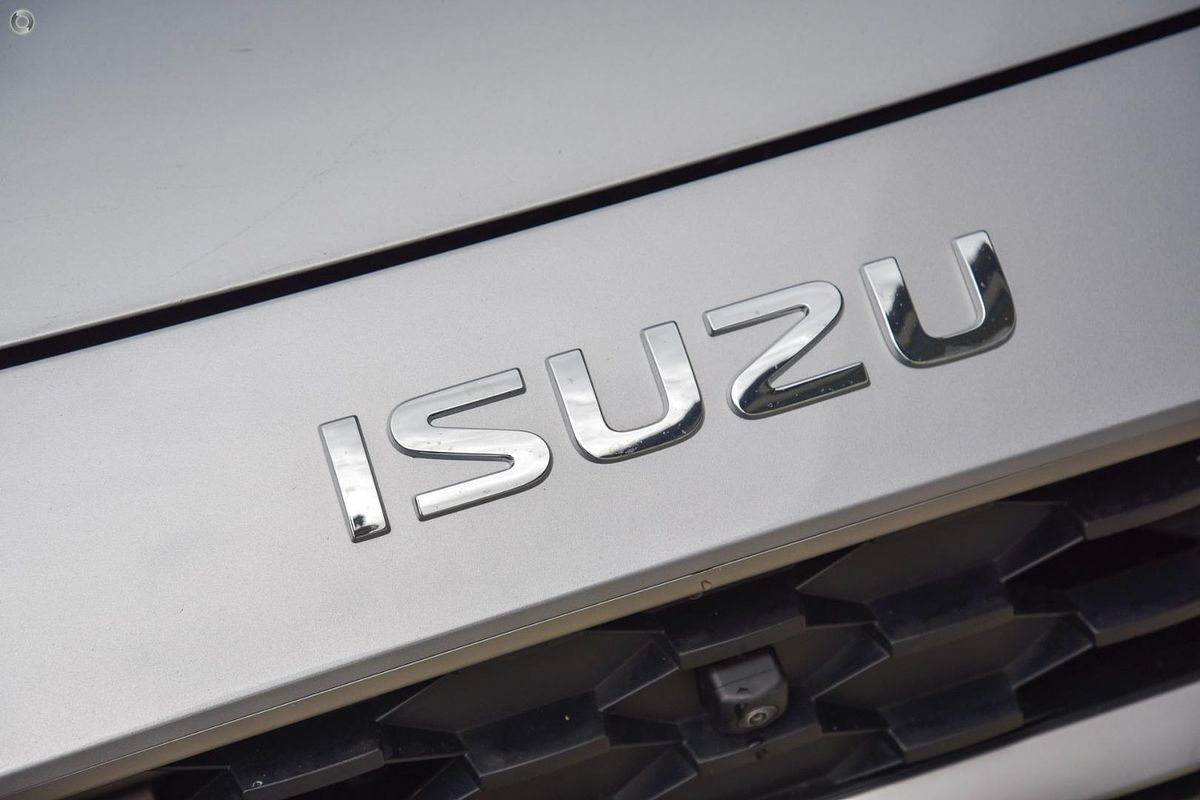 2026 Isuzu MU-X LS-T