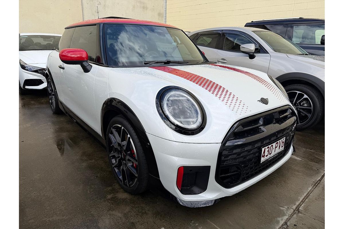 2025 MINI Cooper JCW Favoured F66