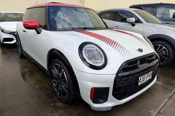 2025 MINI Cooper JCW Favoured F66