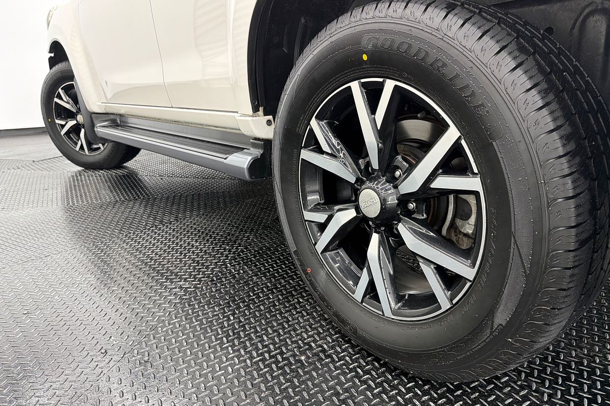 2021 Isuzu MU-X LS-U