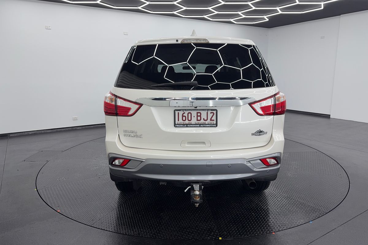 2021 Isuzu MU-X LS-U