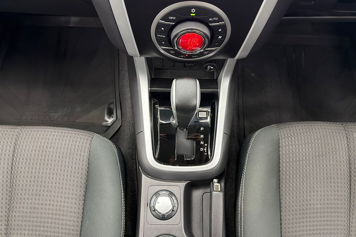 2021 Isuzu MU-X LS-U
