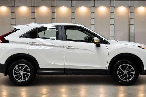 2023 Mitsubishi Eclipse Cross ES YB