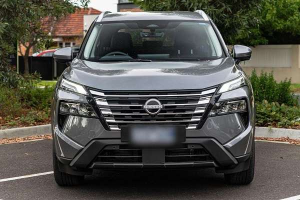2025 Nissan X-TRAIL ST-L T33