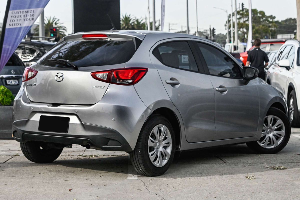 2015 Mazda 2 NEO DJ