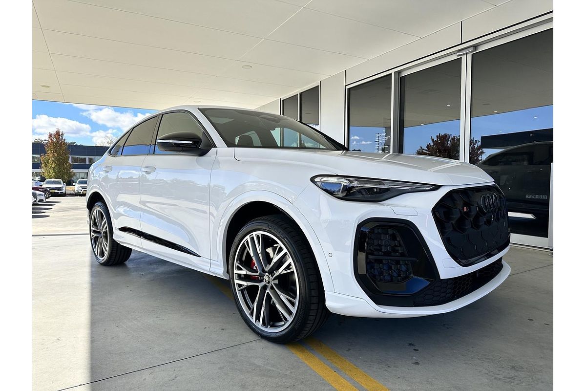 2025 Audi SQ5 TFSI FY