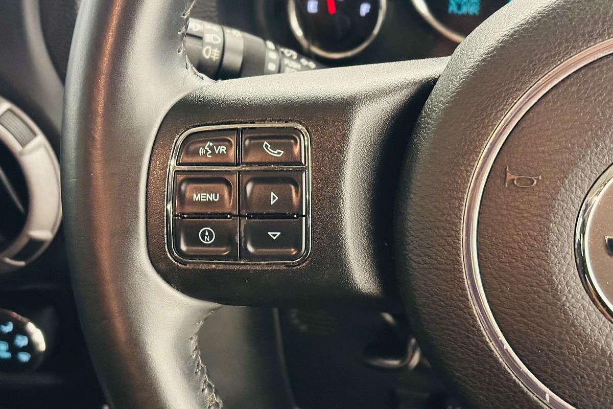 2012 Jeep WRANGLER UNLIMITED SPORT (4x4) 6 SP MANUAL 4D SOFTTOP V6 