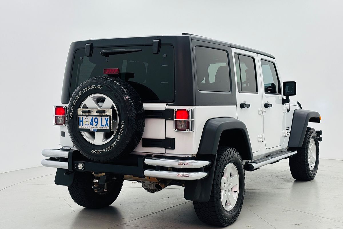 2012 Jeep WRANGLER UNLIMITED SPORT (4x4) 6 SP MANUAL 4D SOFTTOP V6 