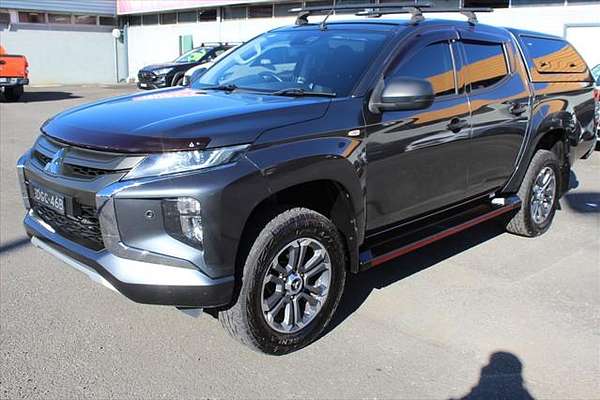 2019 Mitsubishi Triton GLX+ MR 4X4