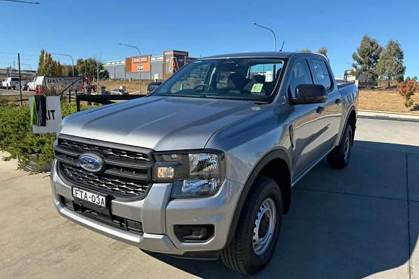 2025 Ford Ranger XL 4X4 2.0L