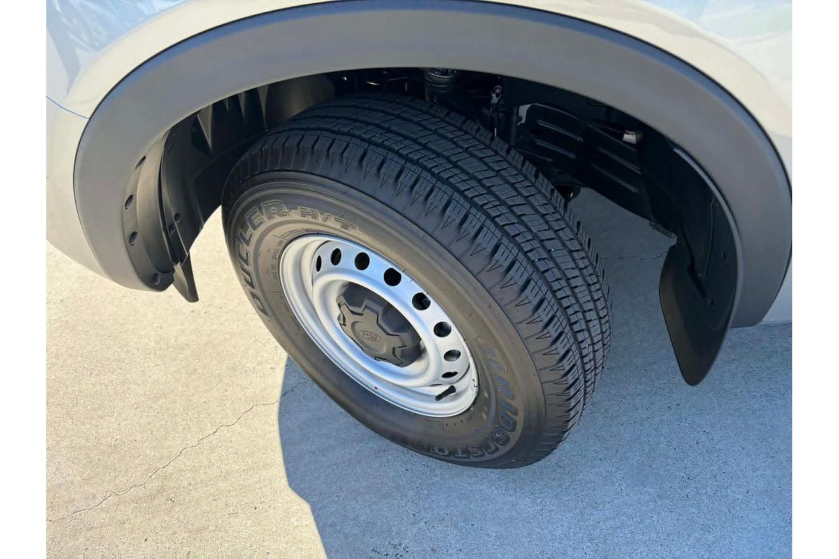 2025 Ford Ranger XL 4X4 2.0L