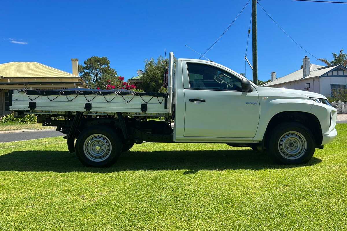 2019 Mitsubishi Triton GLX MR Rear Wheel Drive