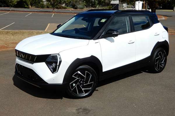 2026 Mahindra XUV 3XO AX7L