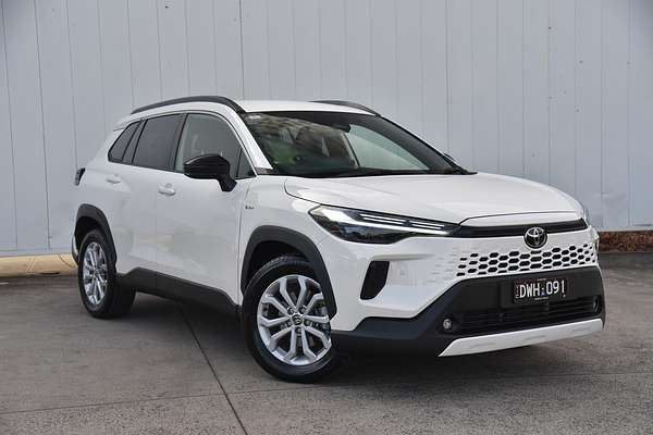 2025 Toyota Corolla Cross GXL MXGH10R