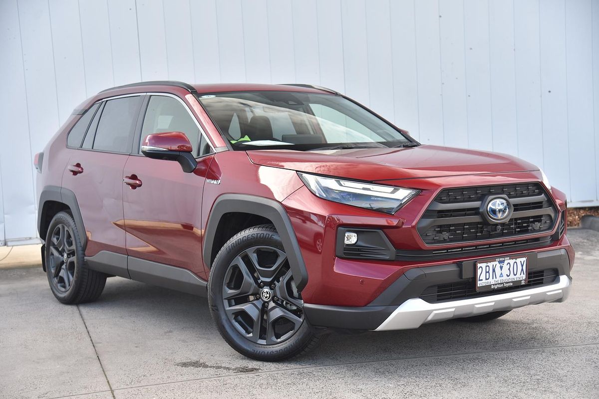 2024 Toyota RAV4 Edge AXAH54R