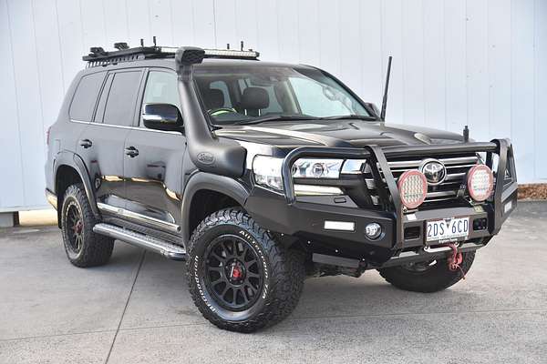 2020 Toyota Landcruiser Sahara VDJ200R