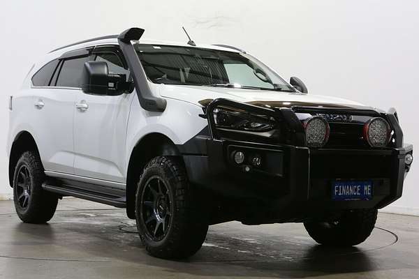 2023 Isuzu MU-X LS-T