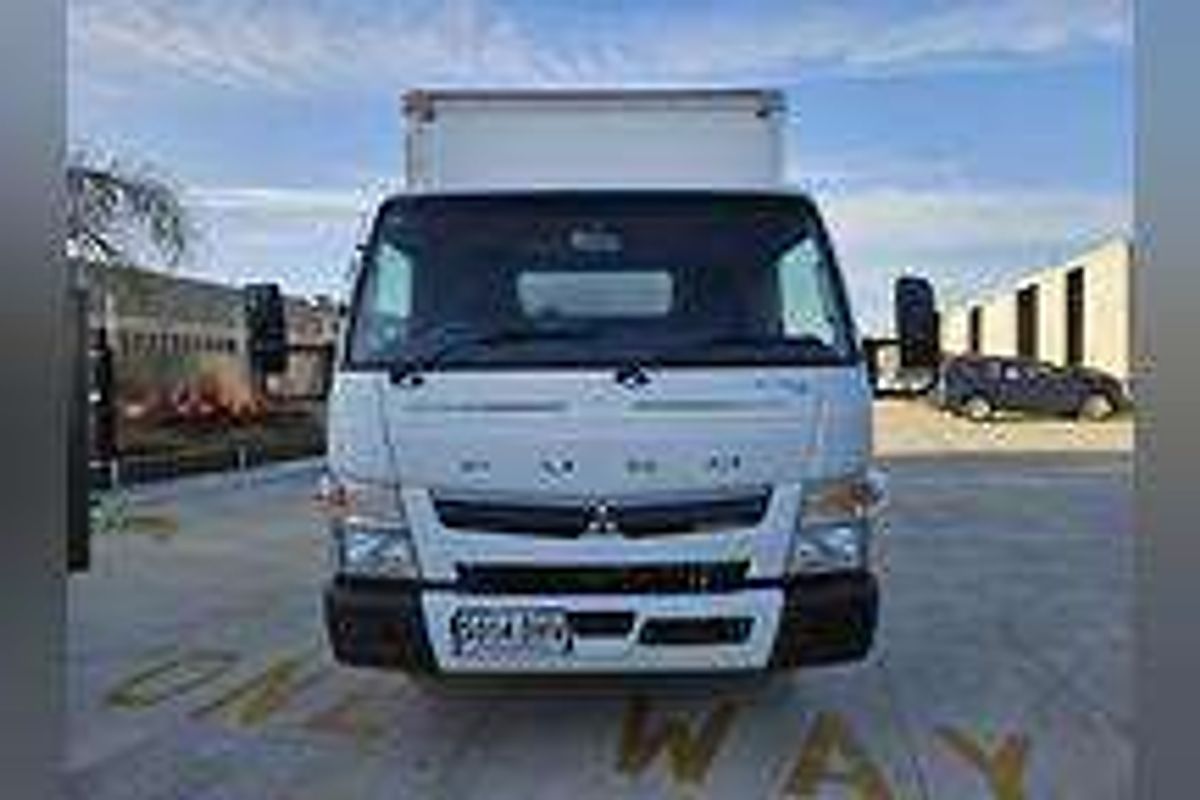 2021 Fuso Canter 515 4x2 MWB