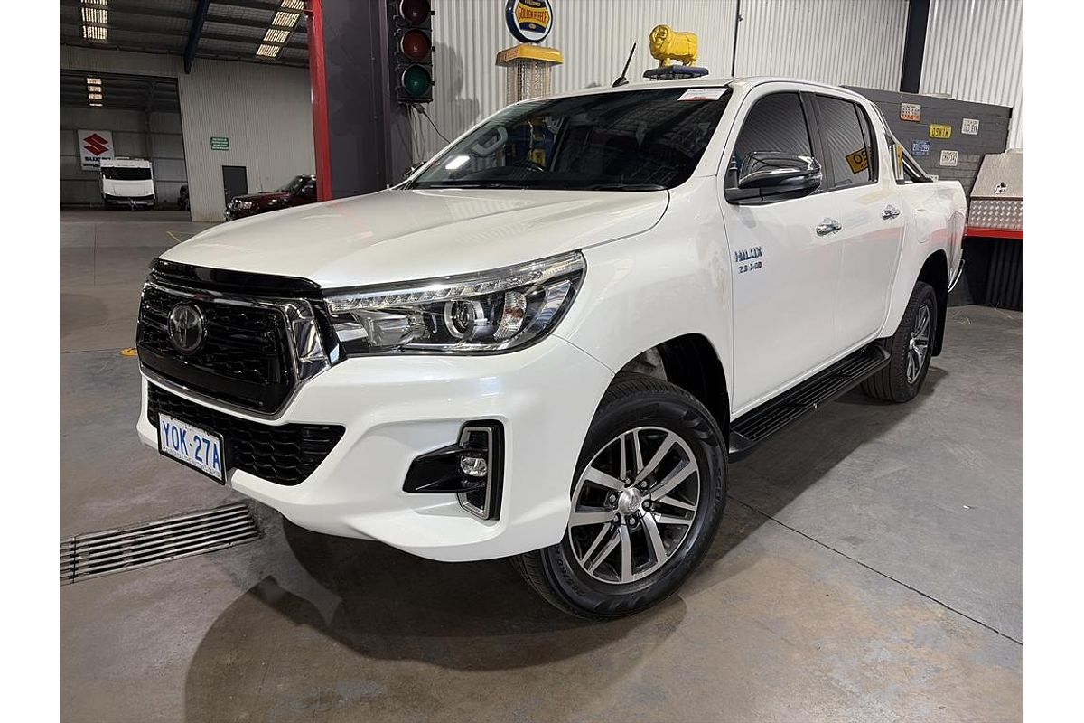 2020 Toyota HILUX SR5 (4x4) GUN126R FACELIFT 4X4