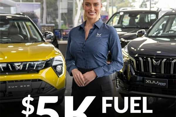 2025 Mahindra XUV700 AX7L