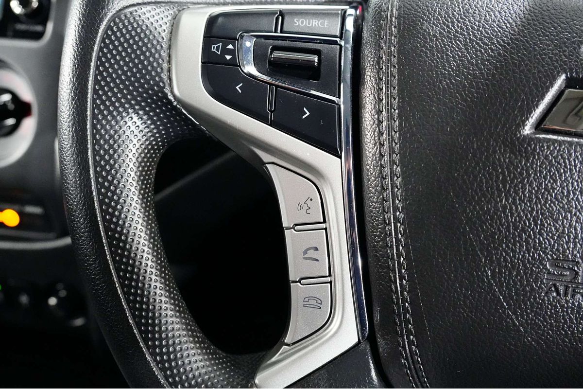 2022 Mitsubishi Triton GLX MR 4X4