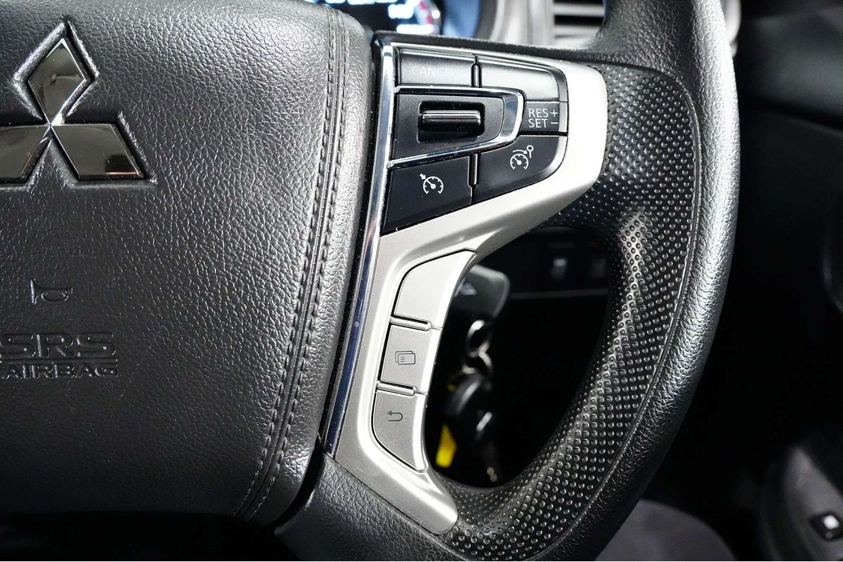 2022 Mitsubishi Triton GLX MR 4X4