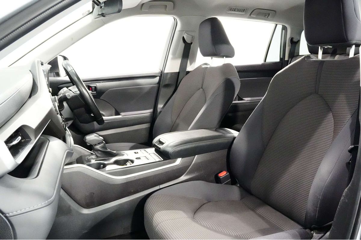 2022 Toyota Kluger GX GSU75R