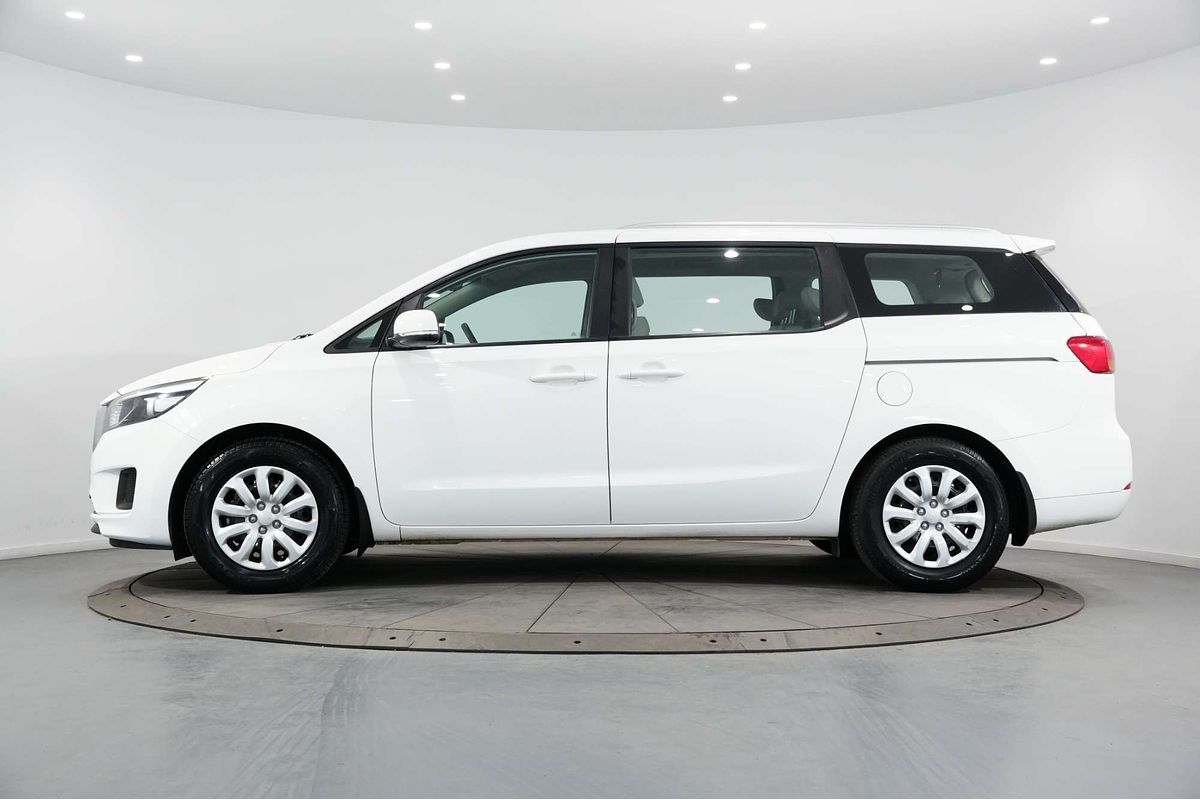 2016 Kia Carnival S YP