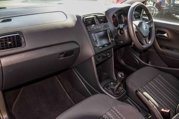 2017 Volkswagen Polo 66TSI Trendline 6R