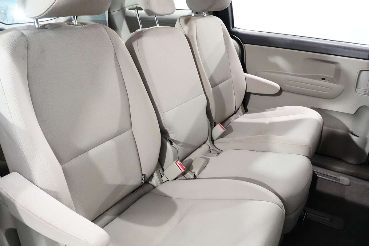 2019 Kia Carnival S YP