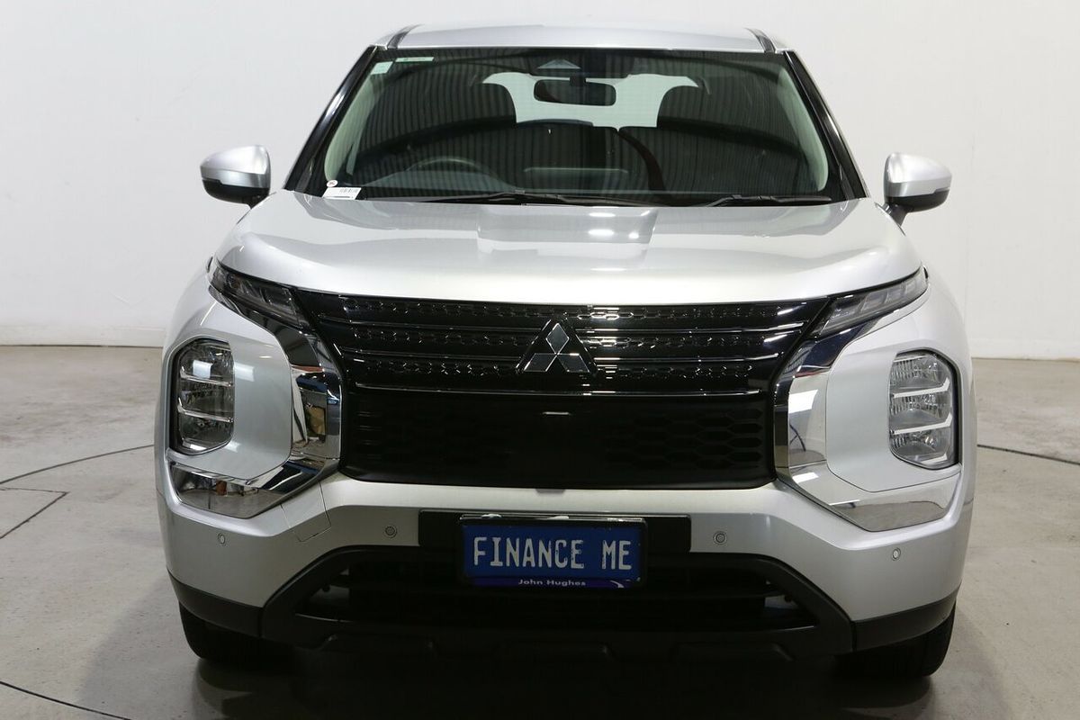 2021 Mitsubishi Outlander ES ZM