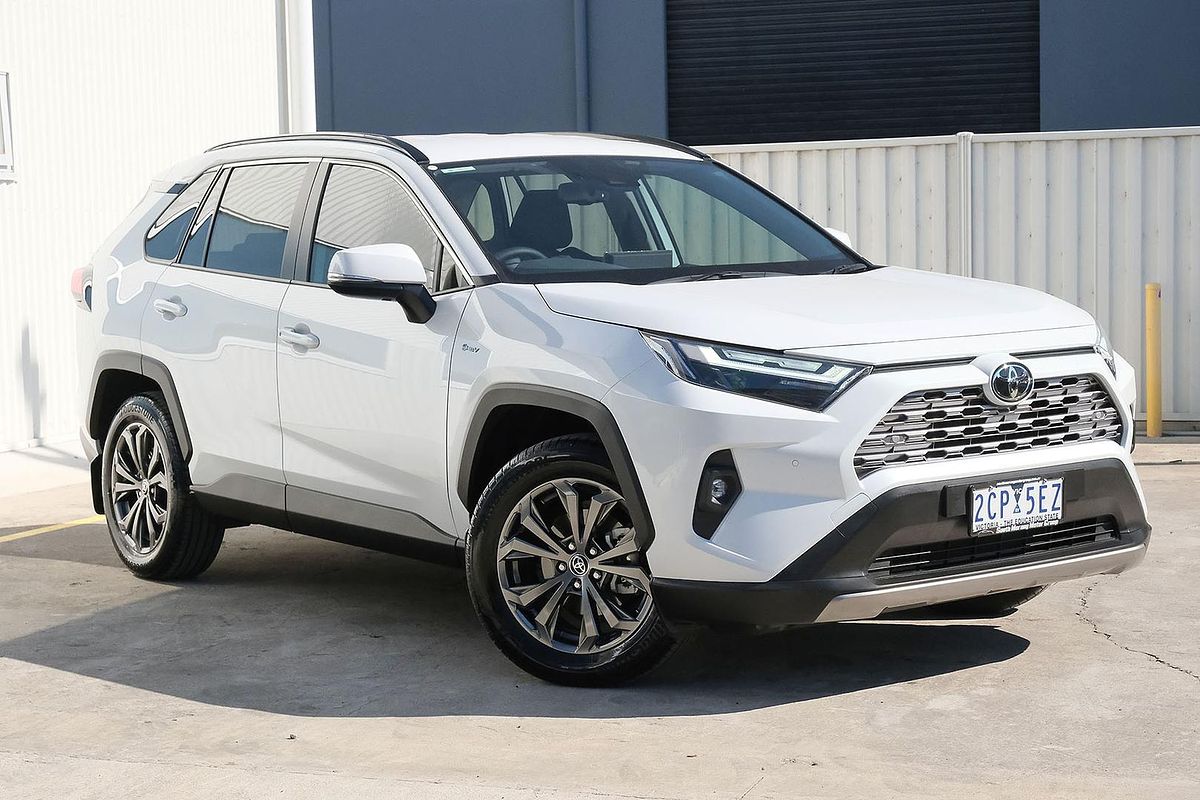 2025 Toyota RAV4 GXL AXAH52R
