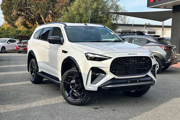 2026 Isuzu MU-X X-TERRAIN