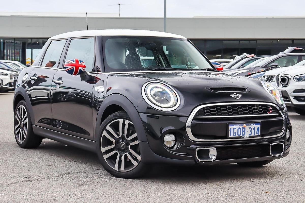 2018 MINI Hatch Cooper S F55 LCI