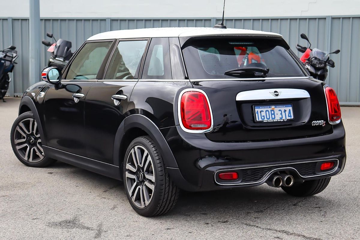 2018 MINI Hatch Cooper S F55 LCI