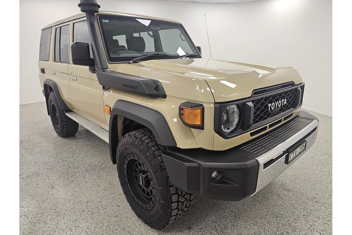 2025 Toyota LC Military LC Military GXL 2.8L T Diesel Automatic Wagon