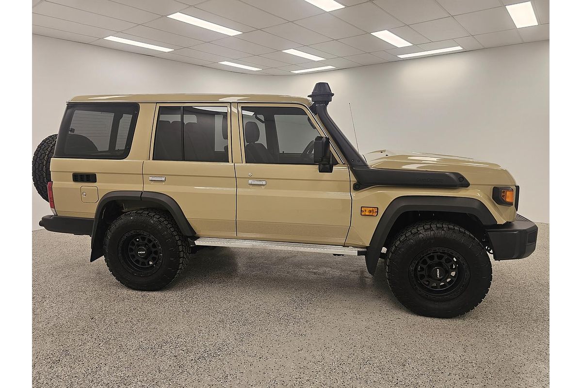 2025 Toyota LC Military LC Military GXL 2.8L T Diesel Automatic Wagon