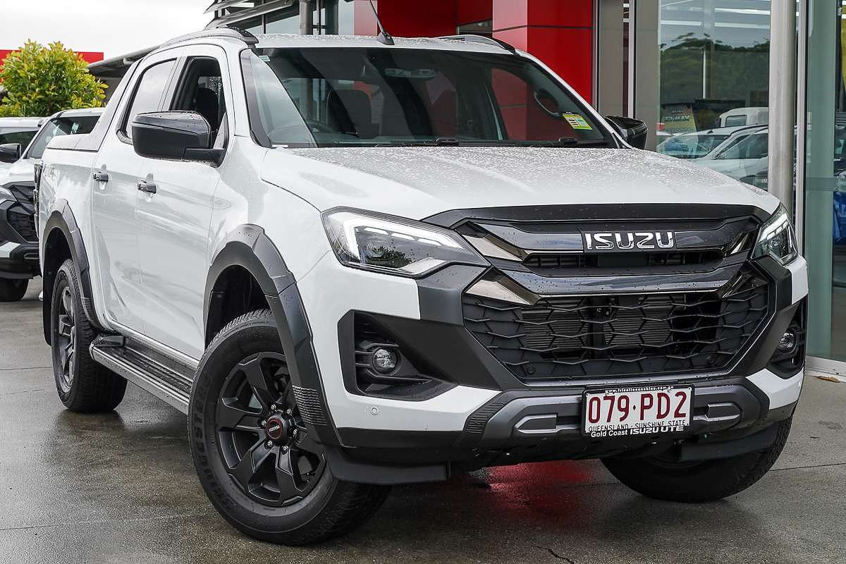 2025 Isuzu D-MAX X-TERRAIN  4X4
