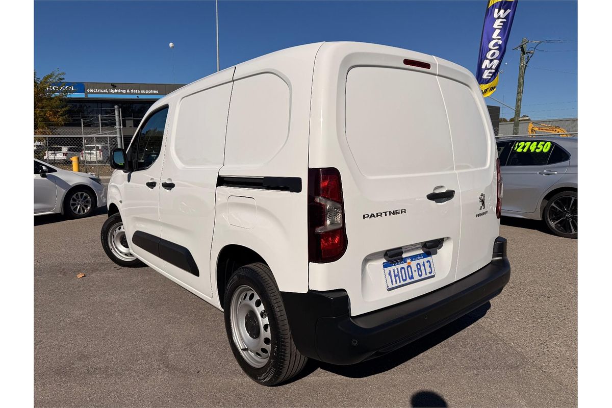 2022 Peugeot Partner City K9 SWB Low Roof