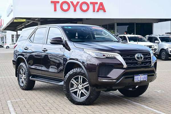 2021 Toyota Fortuner GX GUN156R