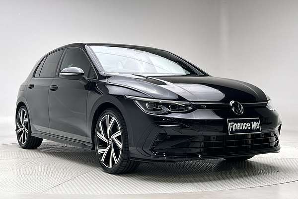 2022 Volkswagen Golf 110TSI R-Line 8