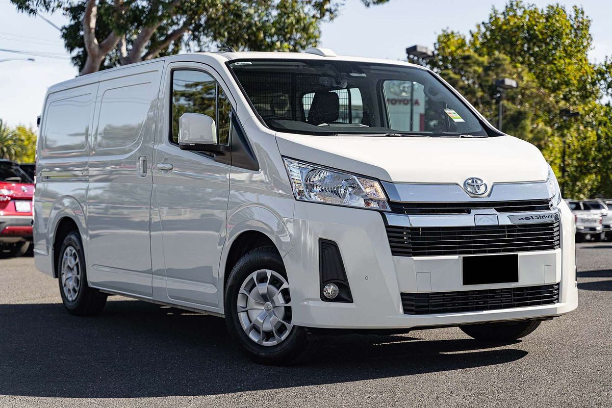 2025 Toyota Hiace GDH300R LWB